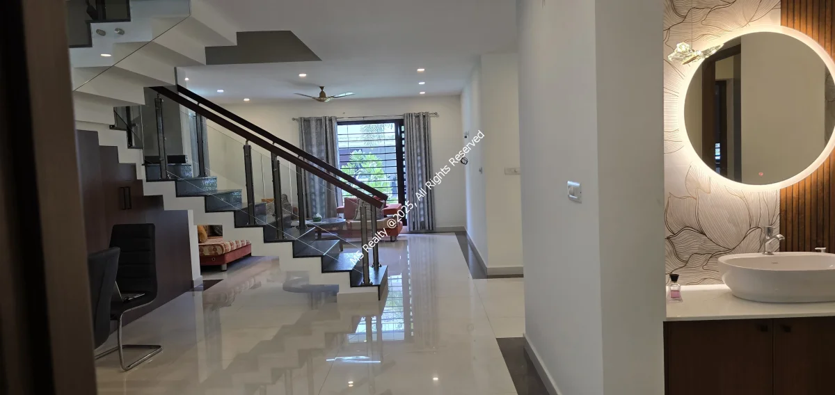 3250 Sqft Villa on a 7.6-cent plot for Rent - Ernakulam in Panampilly Nagar